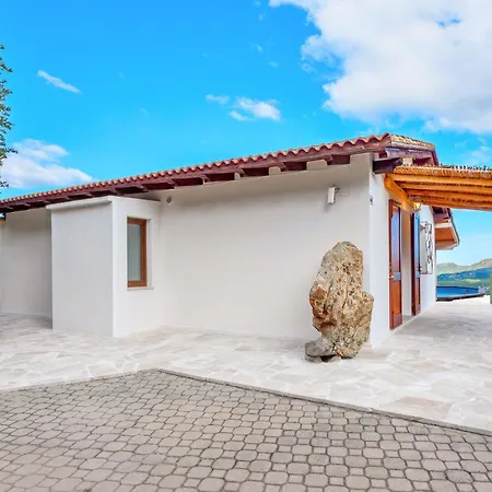 Casa Bellavista Сasa de vacaciones Olbia